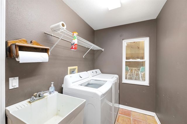 12515 CANTON AVENUE, Hudson, FL 34669