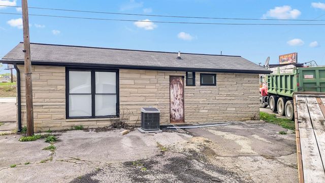 3160 Mitchell Road, Bedford, IN 47421