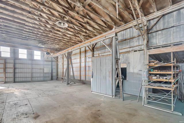 3160 Mitchell Road, Bedford, IN 47421