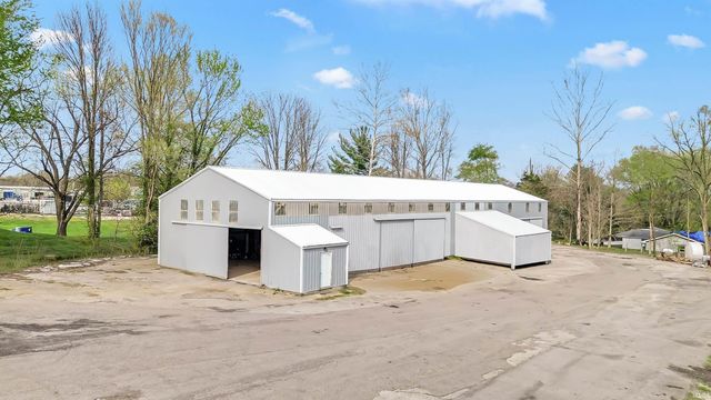 3160 Mitchell Road, Bedford, IN 47421