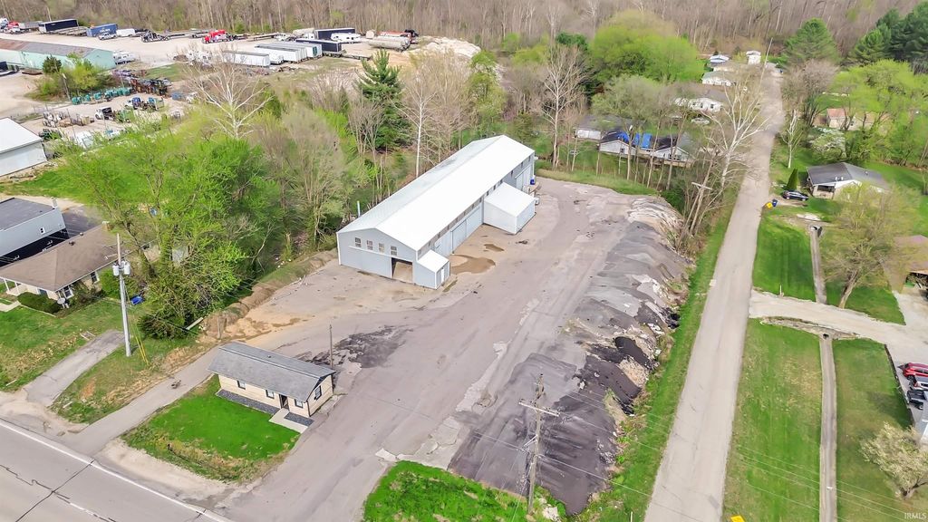 3160 Mitchell Road, Bedford, IN 47421