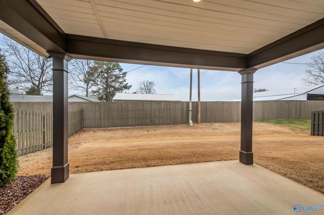 11051 Wayland Ridge Drive, Madison, AL 35756