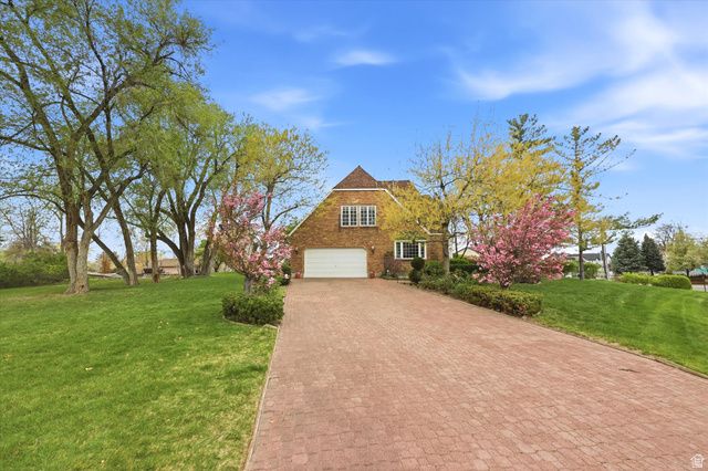 8620 S 1185 E, Sandy, UT 84094