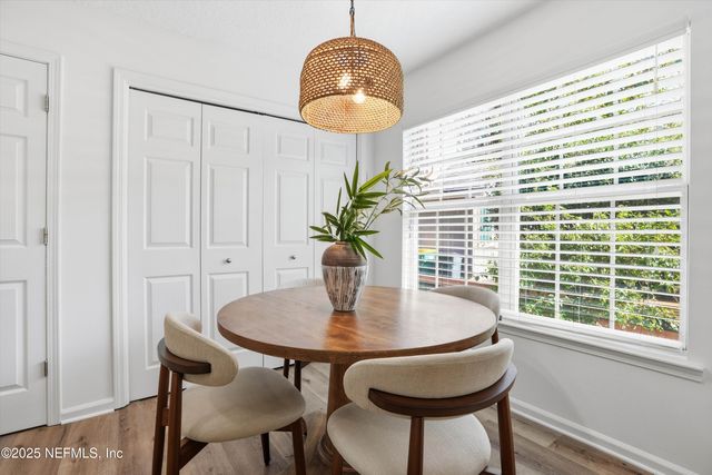 1838 CARDINAL Court, Jacksonville Beach, FL 32250