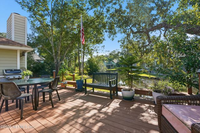 1838 CARDINAL Court, Jacksonville Beach, FL 32250