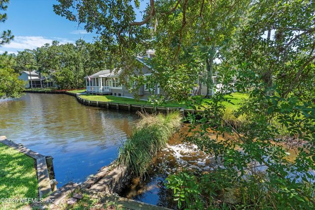 1838 CARDINAL Court, Jacksonville Beach, FL 32250