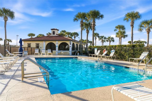 17 LOS LAGOS BOULEVARD, Palm Coast, FL 32137