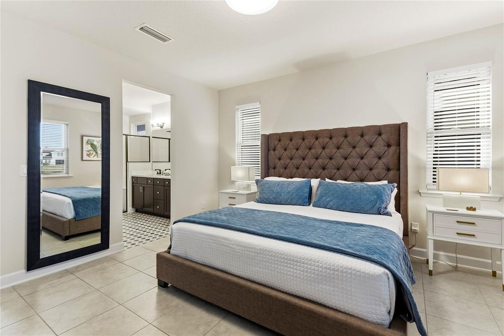 Image 11 of property listing at 17 LOS LAGOS BOULEVARD, Palm Coast, FL 32137