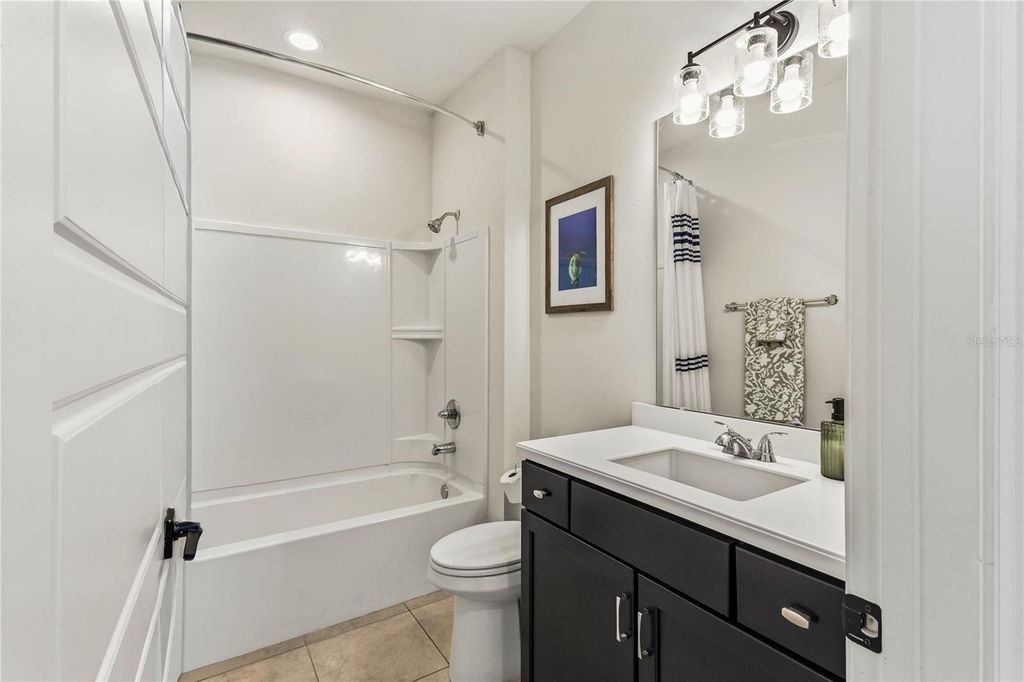 Image 14 of property listing at 17 LOS LAGOS BOULEVARD, Palm Coast, FL 32137