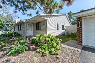 9287 73rd Street S, Cottage Grove, MN 55016