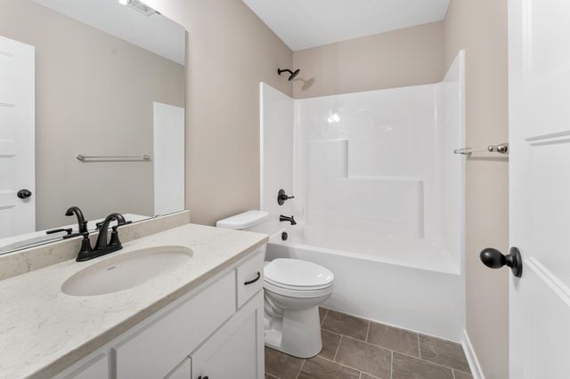 6254 209th Street N, Forest Lake, MN 55025