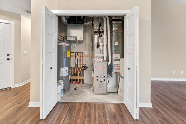 6254 209th Street N, Forest Lake, MN 55025