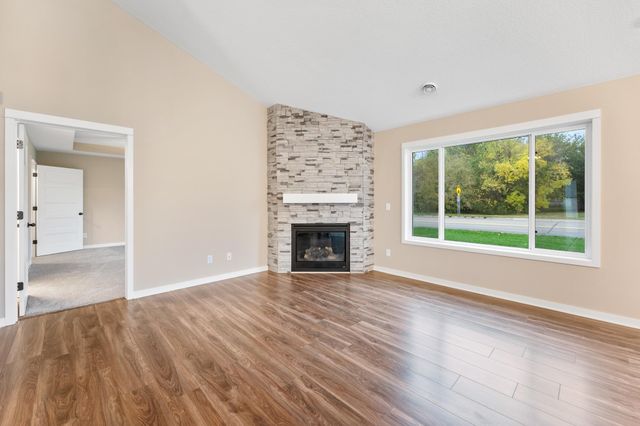 6254 209th Street N, Forest Lake, MN 55025