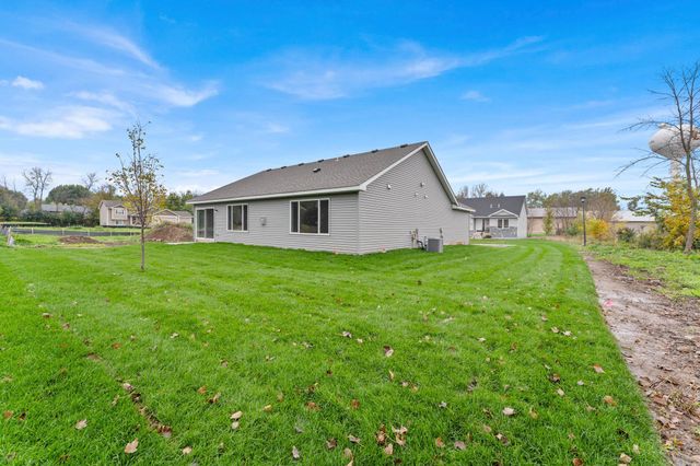 6254 209th Street N, Forest Lake, MN 55025