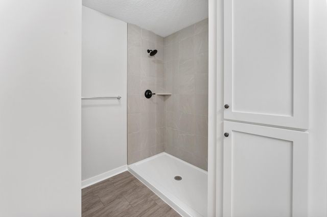 6254 209th Street N, Forest Lake, MN 55025