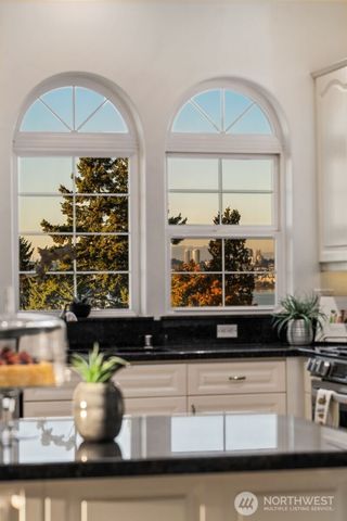 5913 Normar Place, Blaine, WA 98230