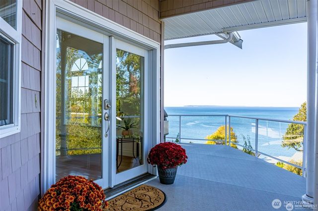 5913 Normar Place, Blaine, WA 98230