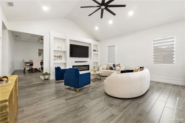 21982 N Sunflower N Road, Edinburg, TX 78542