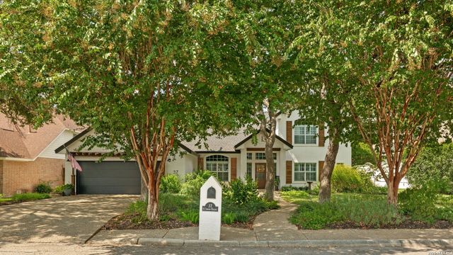 37 INWOOD HEIGHTS DR N, San Antonio, TX 78248