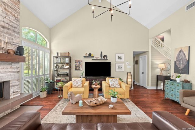 37 INWOOD HEIGHTS DR N, San Antonio, TX 78248