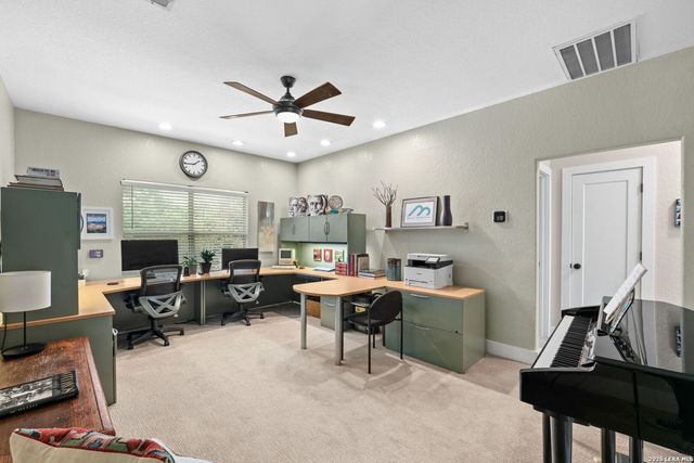 37 INWOOD HEIGHTS DR N, San Antonio, TX 78248
