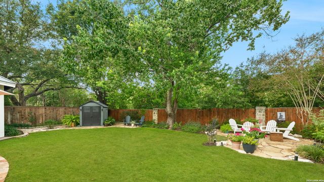 37 INWOOD HEIGHTS DR N, San Antonio, TX 78248