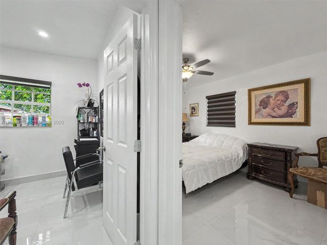 1901 NW 153rd St, Miami Gardens, FL 33054