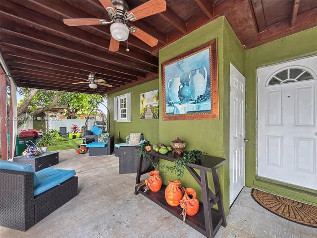 1901 NW 153rd St, Miami Gardens, FL 33054