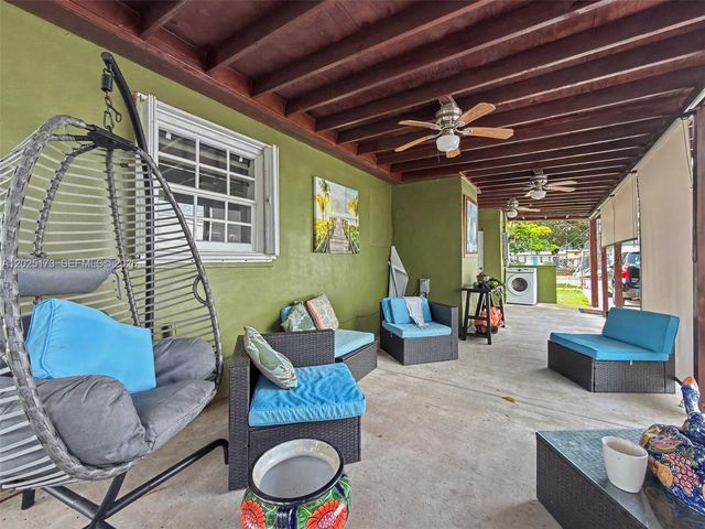 1901 NW 153rd St, Miami Gardens, FL 33054
