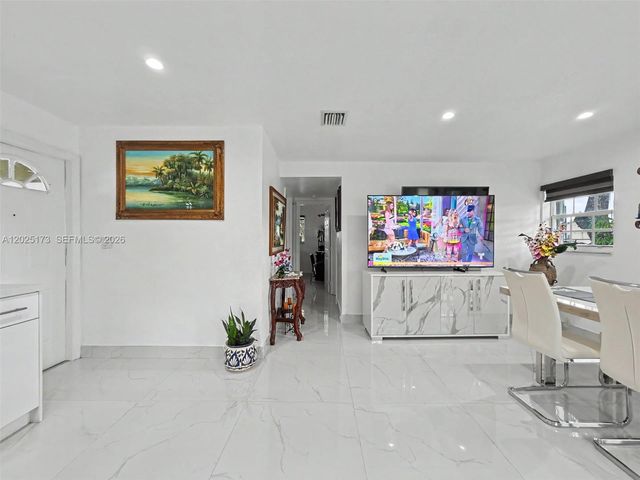 1901 NW 153rd St, Miami Gardens, FL 33054
