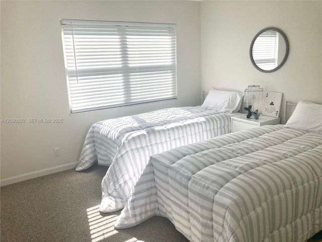 622 Avenida Hermosa, West Palm Beach, FL 33405