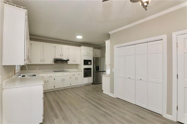 741 Maggie Court, Kennesaw, GA 30144