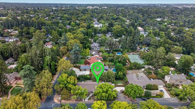 505 E Swift Avenue, Fresno, CA 93704
