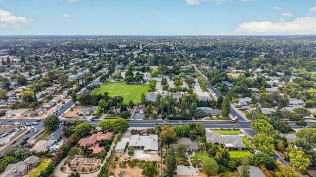 505 E Swift Avenue, Fresno, CA 93704