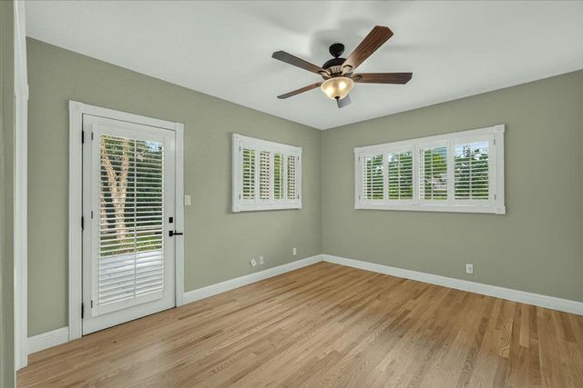 505 E Swift Avenue, Fresno, CA 93704