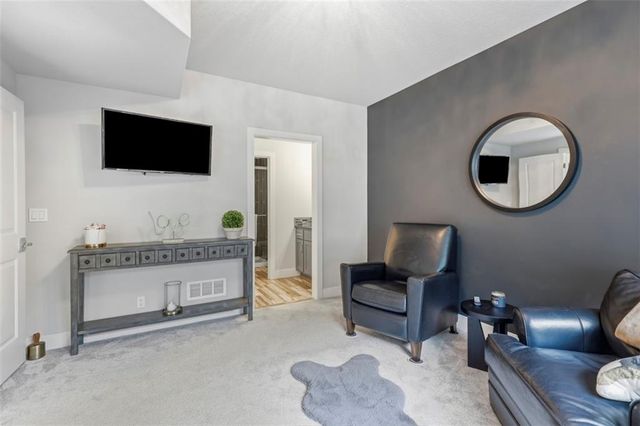 11211 W 171st Terrace, Overland Park, KS 66221