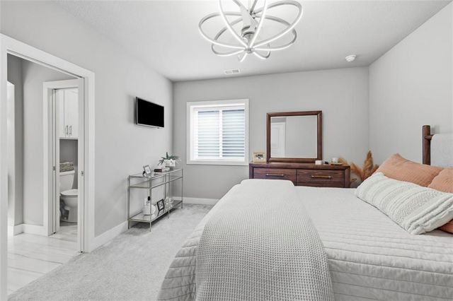 11211 W 171st Terrace, Overland Park, KS 66221