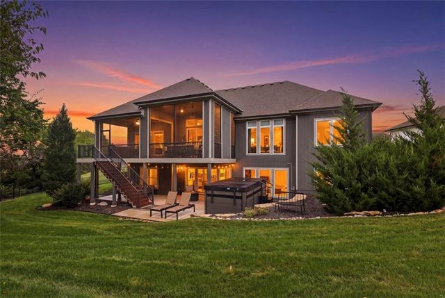 11211 W 171st Terrace, Overland Park, KS 66221