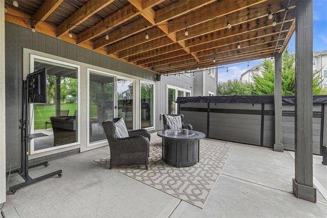 11211 W 171st Terrace, Overland Park, KS 66221