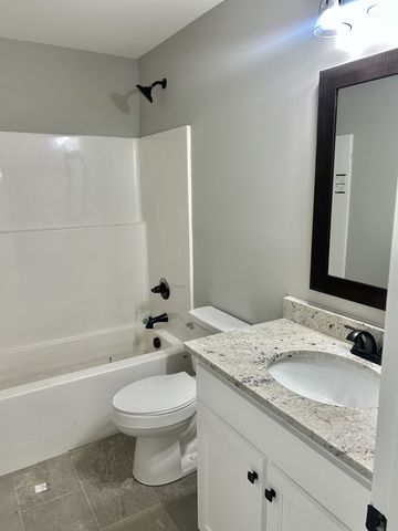 460 Randall Ln, Manchester, TN 37355