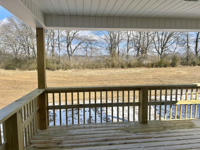 460 Randall Ln, Manchester, TN 37355