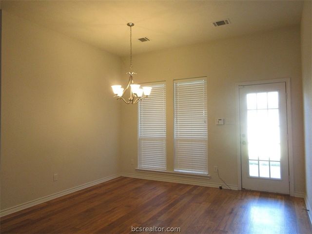 1105 Hopewell Court, College Station, TX 77845