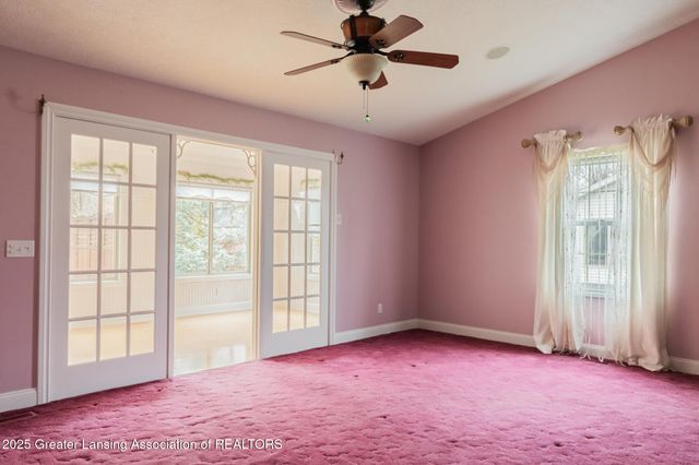 293 Vansickle Drive 18, Charlotte, MI 48813