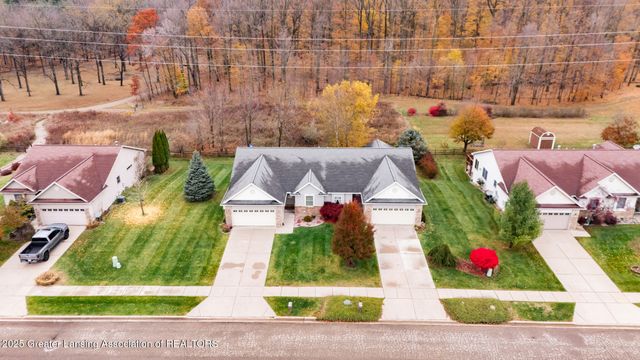 293 Vansickle Drive 18, Charlotte, MI 48813