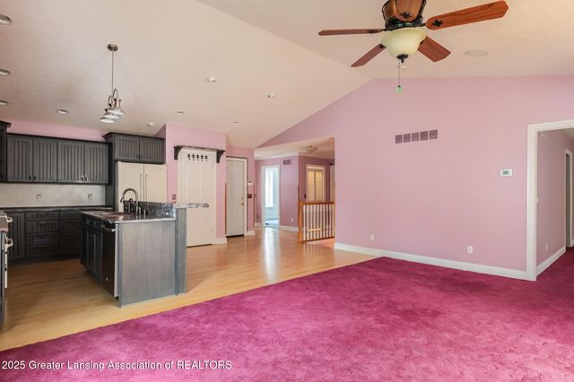 293 Vansickle Drive 18, Charlotte, MI 48813