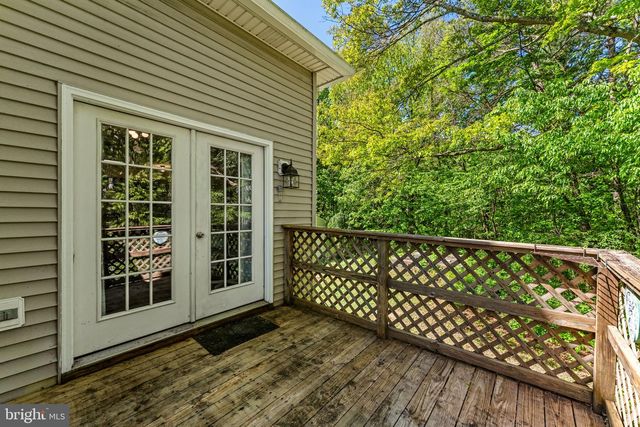 102 HALL RD, Front Royal, VA 22630