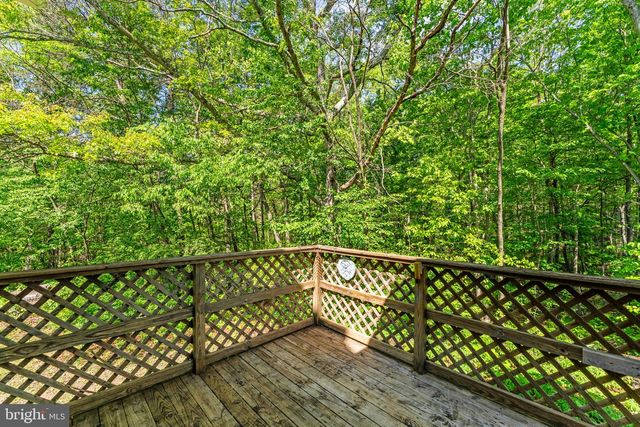 102 HALL RD, Front Royal, VA 22630