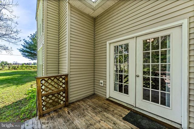 102 HALL RD, Front Royal, VA 22630