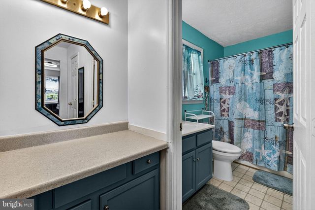 102 HALL RD, Front Royal, VA 22630