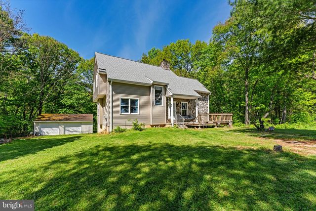 102 HALL RD, Front Royal, VA 22630